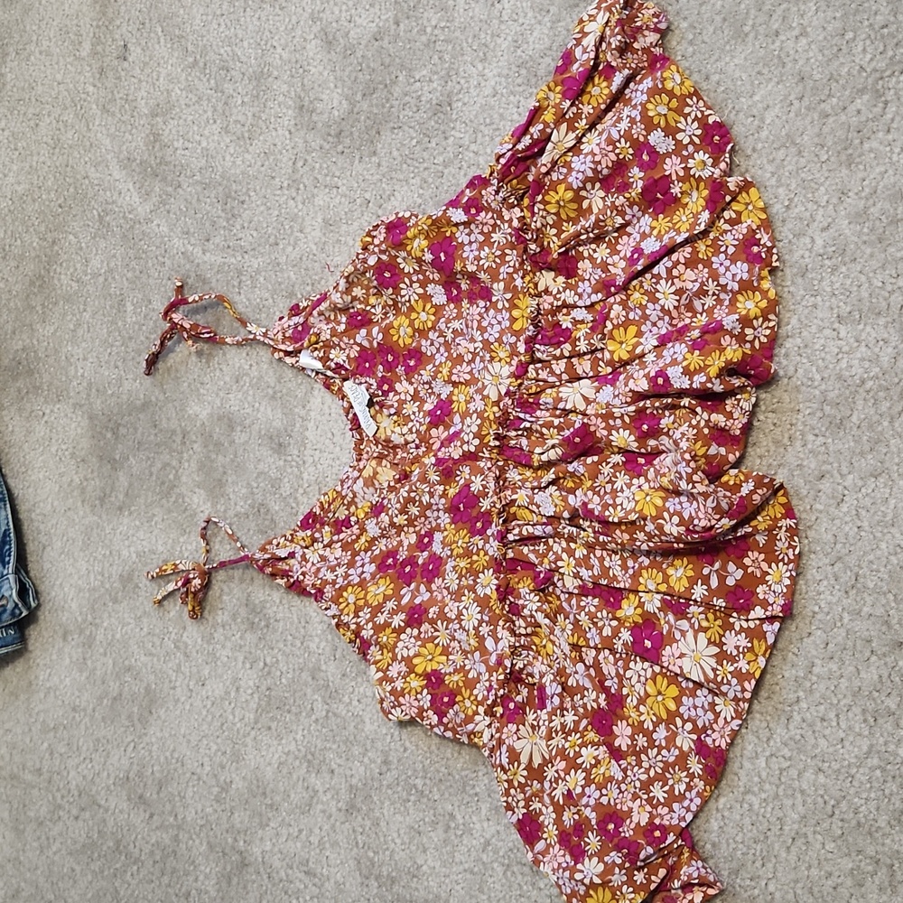 Floral tank top Size M